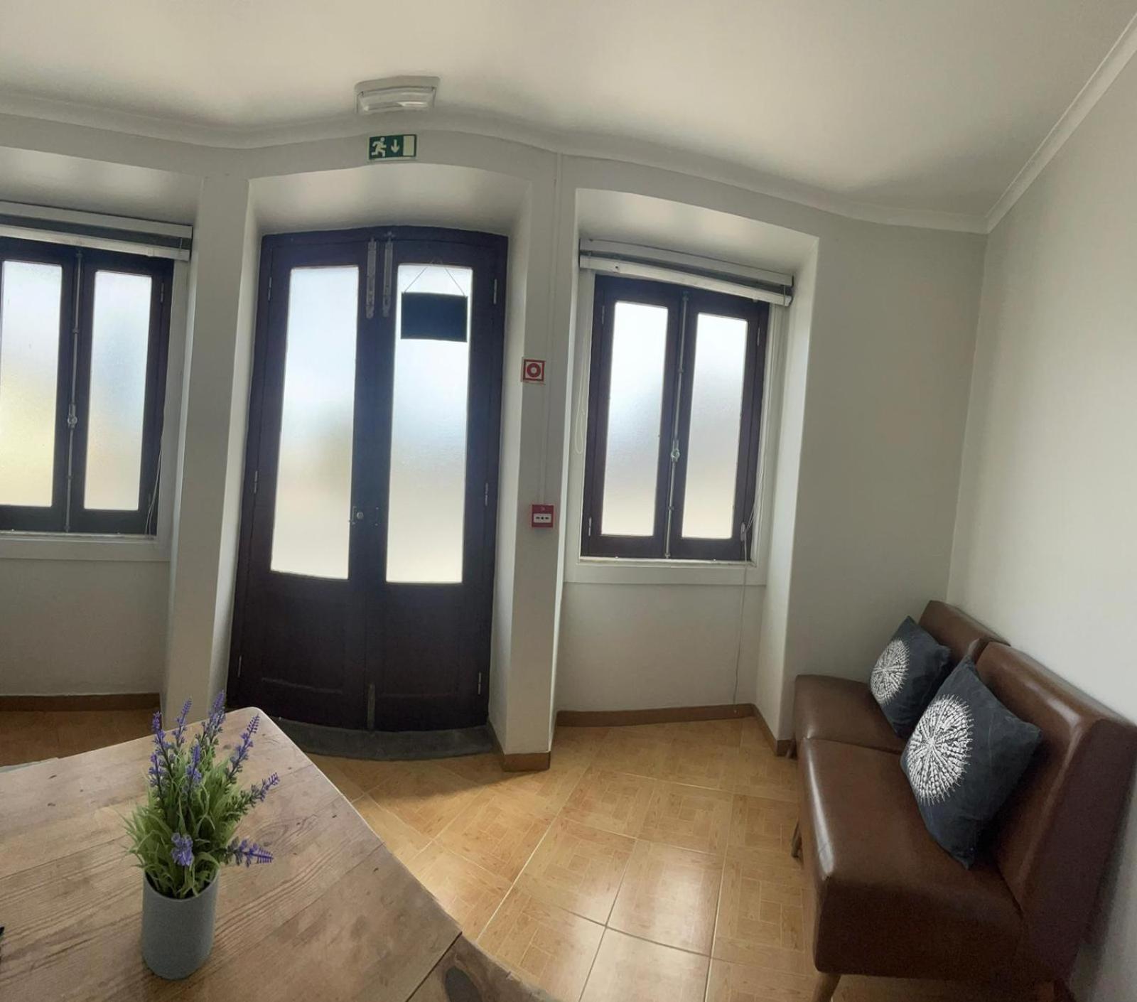 ホテル Residencia Aviz ペニシェ 部屋 写真